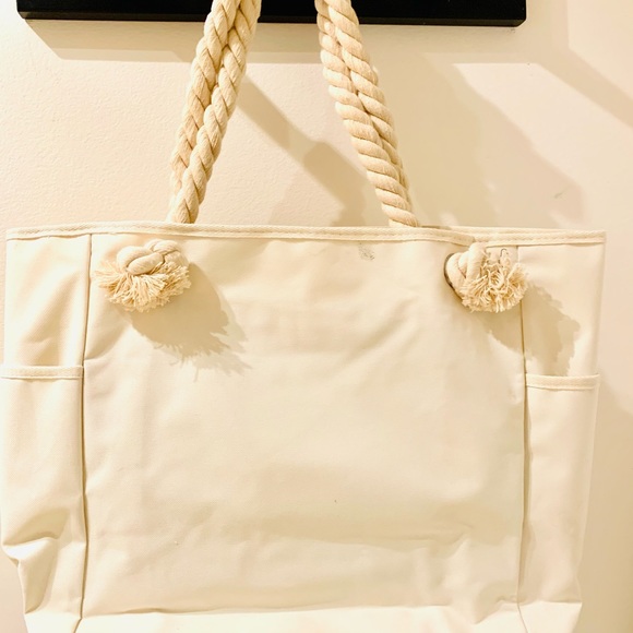 Bag - Picture 2 of 2